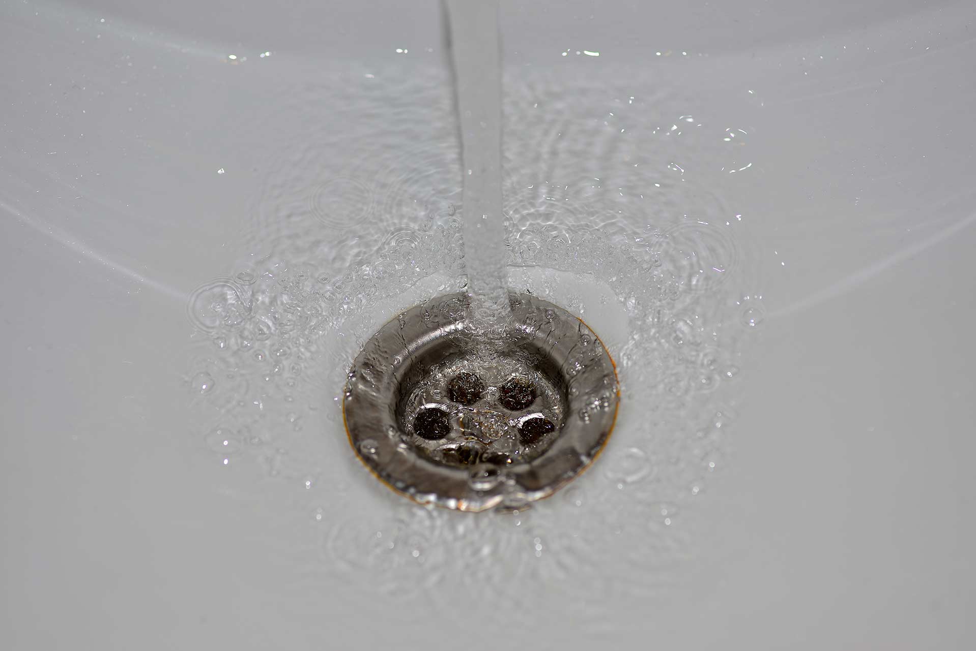 A2B Drains provides services to unblock blocked sinks and drains for properties in Bordon.